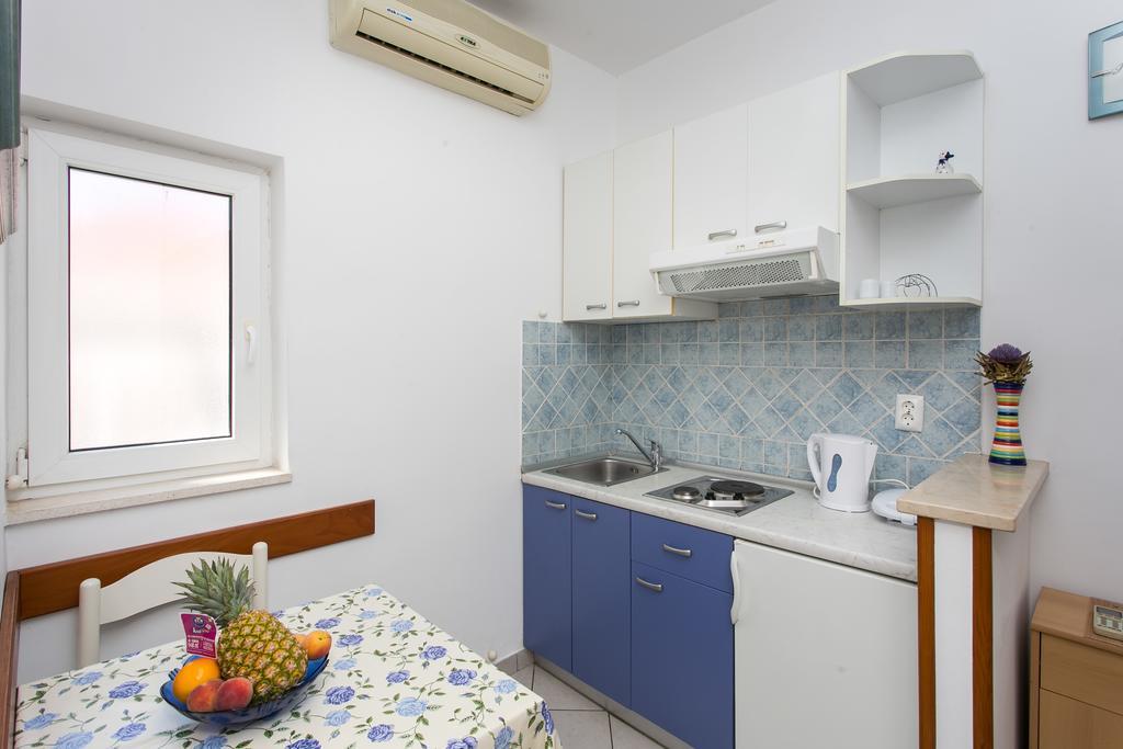 Hrvoje Place Apartments Дубровник Экстерьер фото